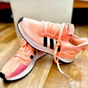 Adidas U_Path Run 'Clear Orange' Fashion Sneakers [G27996]